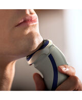 Star Wars R2-D2 AquaTouch Electric Shaver
